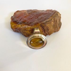 Vintage Sterling Silver Tiger’s Eye Pendant